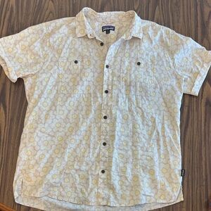 Patagonia Men's Floral Cream Button Down Shirt